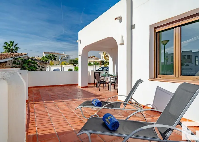 Mirador De Bassetes 4 - Grupo Turis * 卡尔佩