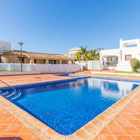 Mirador De Bassetes 4 - Grupo Turis