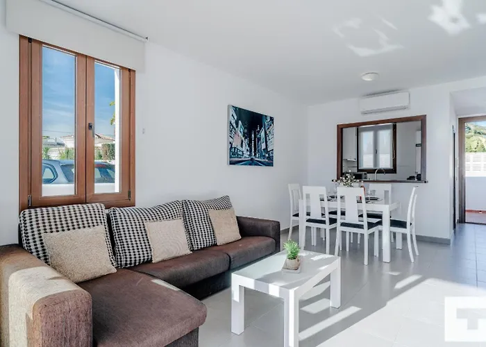 Mirador De Bassetes 4 - Grupo Turis Villa